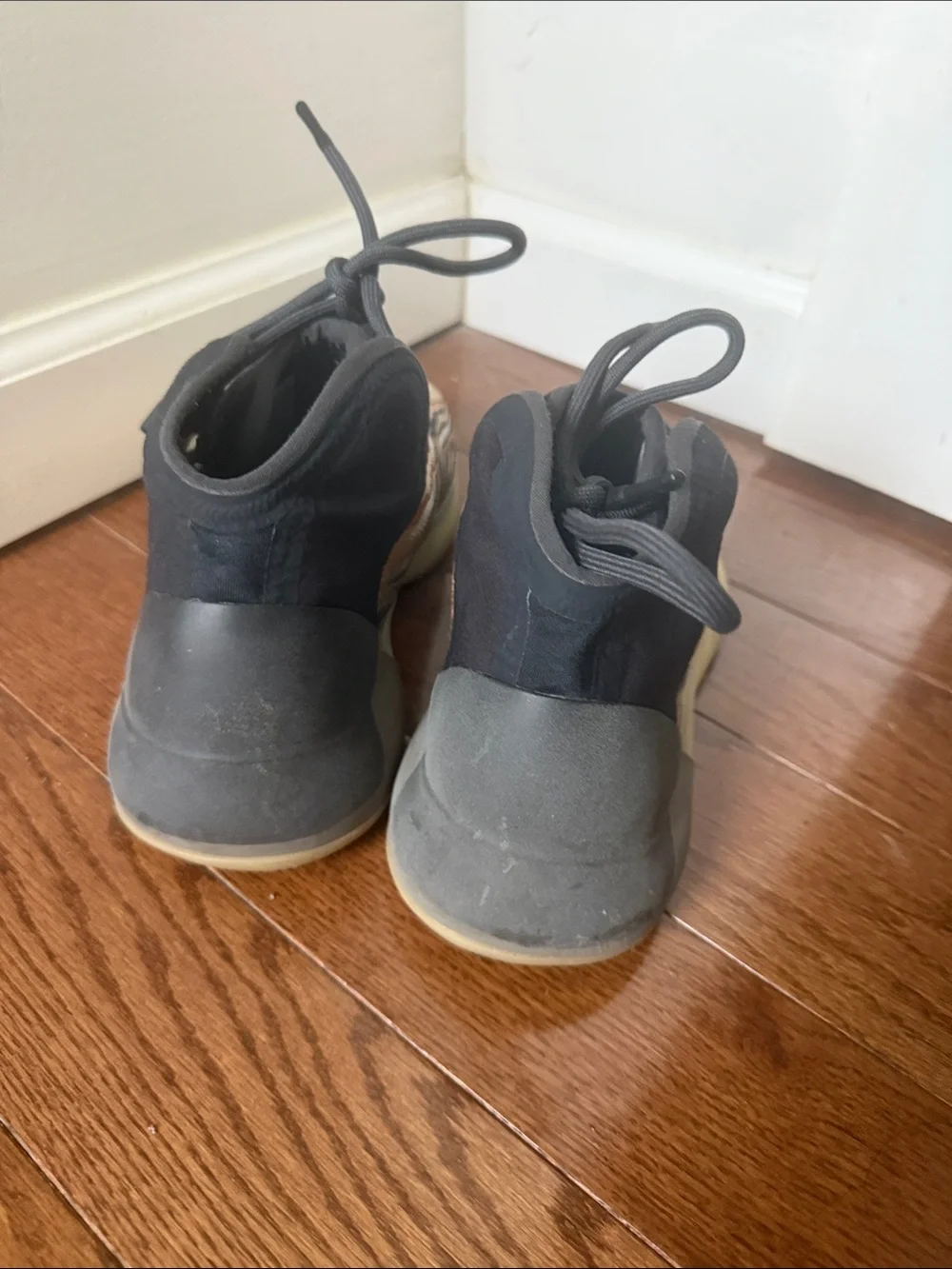 Yeezy QNTM Chunky Wave-Pattern Sneakers in Beige, Black & Orange